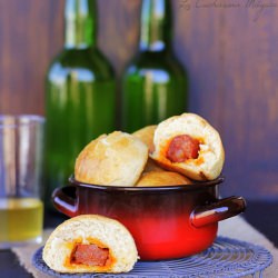 Bread Rolls Filled with Chorizo