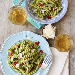 Fusilli with Arugula Pesto