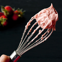 Non-Seedy Strawberry Frosting
