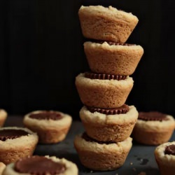 Reese’s Peanut Butter Cup Cookies