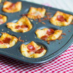 Pepperoni Pizza Poppers
