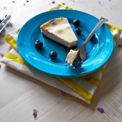 Lemon Blueberry Yogurt Cheesecake