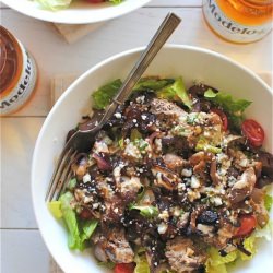 Turkey Burger Salads with Pub Sauce