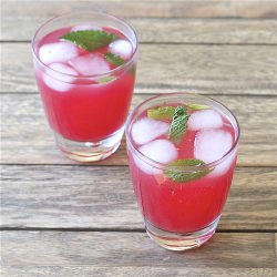 Cranberry-Citrus Mocktail with Mint