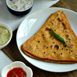 Tomato and Carrot Paratha