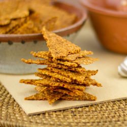 Spicy Cumin-Cheddar Crackers