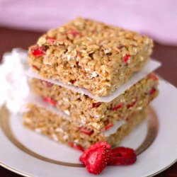 Guilt Free Strawberry Krispy Treats