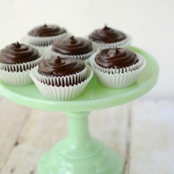 The BEST Chocolate Cupcakes