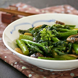 Stir Fry Gai Lan (Chinese Broccoli)