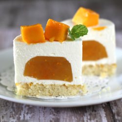 Orange Cheesecake with Mango