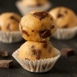 Raw PB Chocolate Chip Cookie Dough