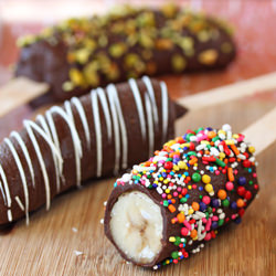 Chocolate-Dipped Frozen Bananas