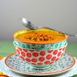 Vegan Creamy Carrot Soup with Quinoa