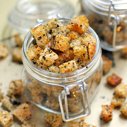 Nori Croutons