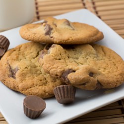 Reese’s Peanut Butter Cup-Cookies