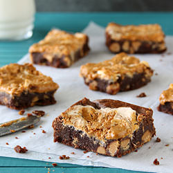 Fluffernutter Swirl Brownies