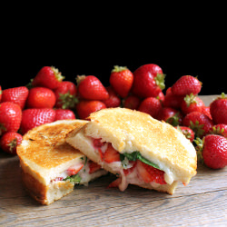 Strawberry Basil Grilled Cheese