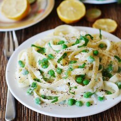 Healthy Fettuccine Alfredo