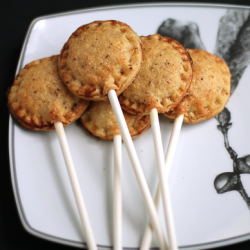 Crème Brûlée Pie Pops