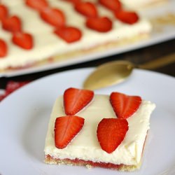 Strawberry Tiramisu