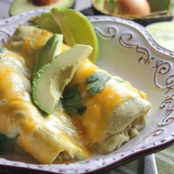 Chicken Enchiladas in Avocado Sauce