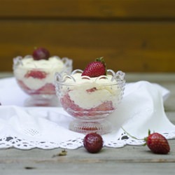 Strawberry Tiramisu