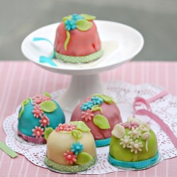 Swedish Princess Cupcakes