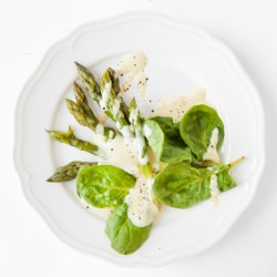 Asparagus With Sauce