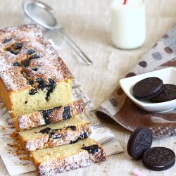 Cake with Oreo Cookies
