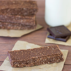 Healthy Dark Chocolate No-Bake Bars