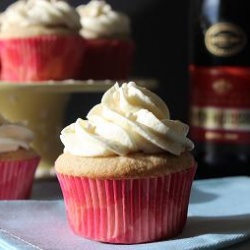 Champagne and Strawberry Cupcakes