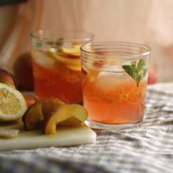 Bourbon-Peach Smash