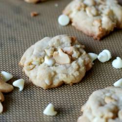 Cashew Cookies