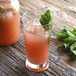 Minty Rhubarb Lemonade