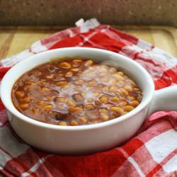 Slow Cooker Baked Beans