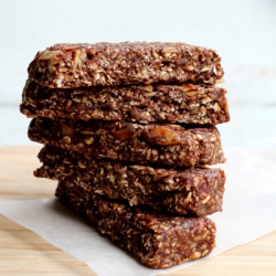 No-Bake Chocolate Granola Bars