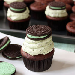 Mint Oreo Cupcakes