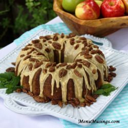 Apple Praline Bundt Cake