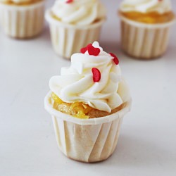 Mini Vanilla Cupcakes w/ Lemon Curd