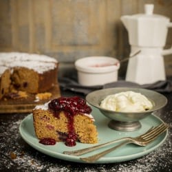 Gluten Free Apple and Berry Cake