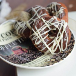 Eggless Crispy Doughnuts