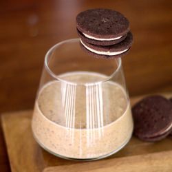 Healthy Oreo Milkshake