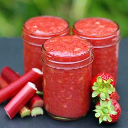 Strawberry Rhubarb Freezer Jam