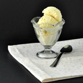 Creamy Vanilla Bean Ice Cream