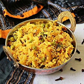 Greens And Peas Pilaf