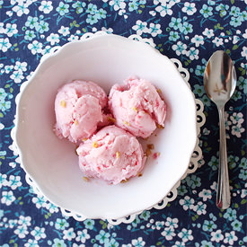 Strawberries & Cream Ice Cream