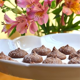 Peanut-Butter Chocolate Kiss Cookie