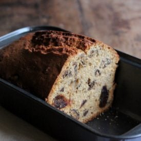 Date and Pecan Loaf Cake
