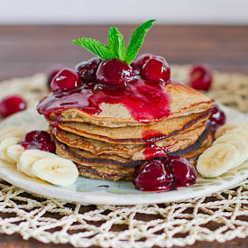 Banana Oatmeal Pancakes