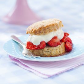 Strawberry Shortcakes with Yogurt